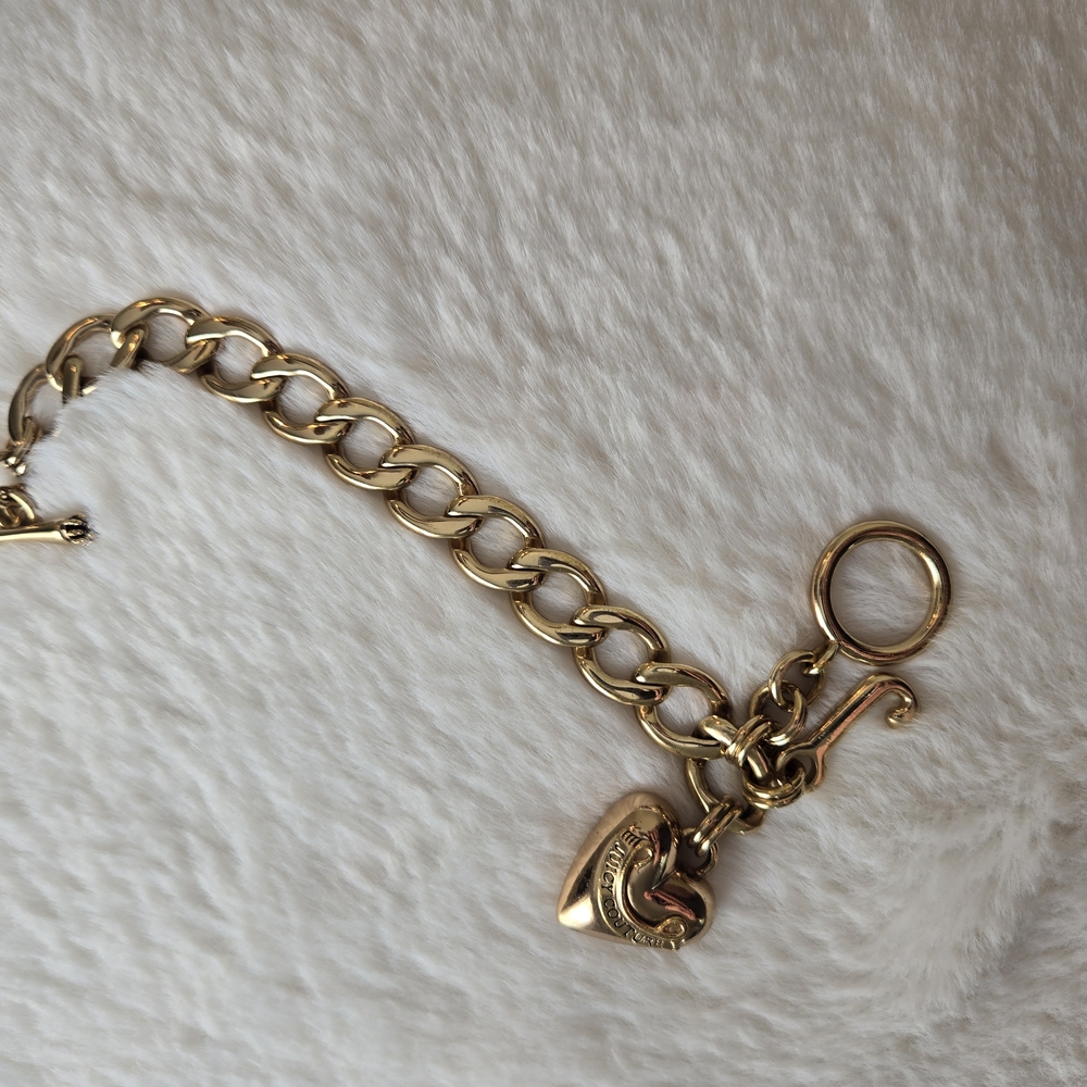 Gold Heart Charm Bracelet